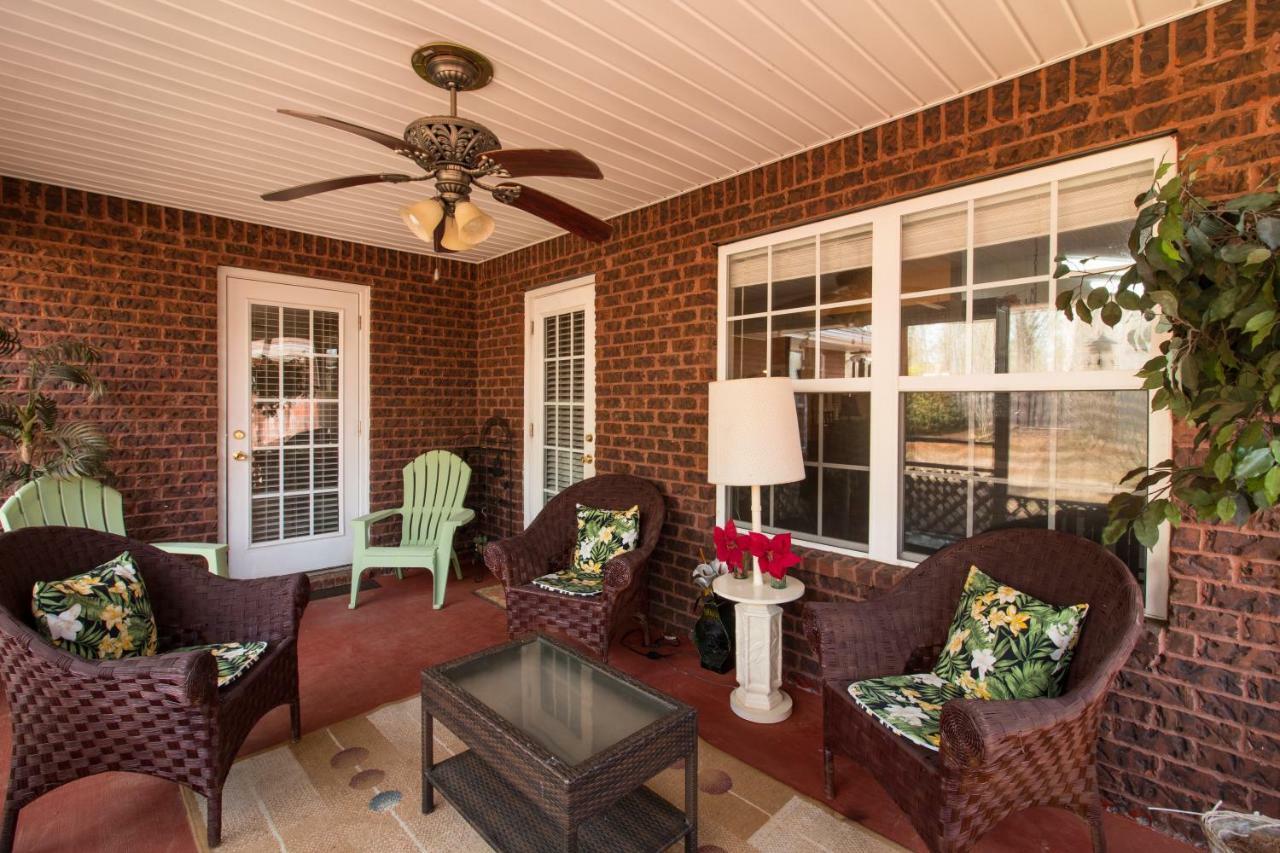 Villa Rockett! Your Sweet Home Away From Home! Huntsville Exterior foto